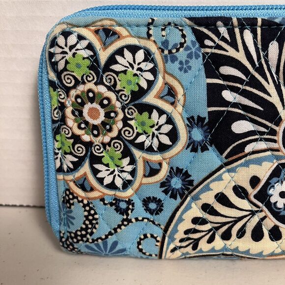 Vera Bradley Bali Blue Zip Around Wallet Organizer Floral 100% Cotton 8" x 5" - Picture 12 of 16